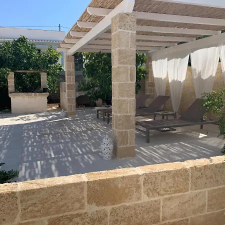 Salento-tra Gallipoli E Leuca A 50m Dal Mare Il Trullo Di Alino Vakantiehuis Capilungo